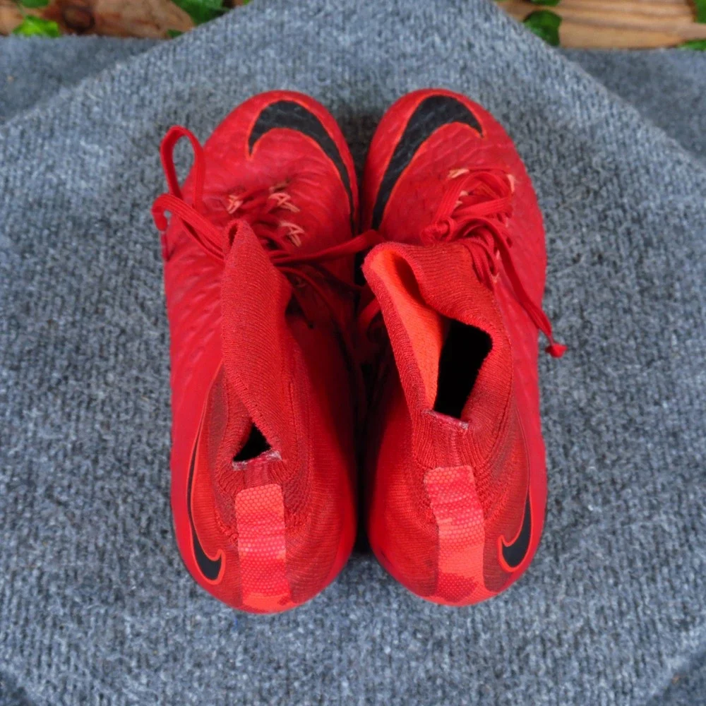 Nike Hypervenom Phantom III Kids Soccer Cleats Size 4.5 Firm Ground Red Black